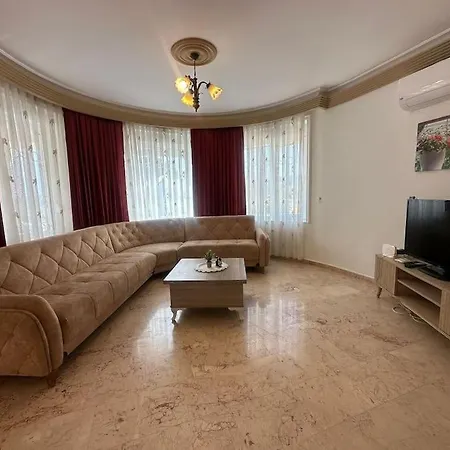 Villa Gold Da Oezel Havuzlu Muhtesem Alanya