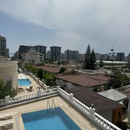 Villa Gold Da Oezel Havuzlu Muhtesem Alanya