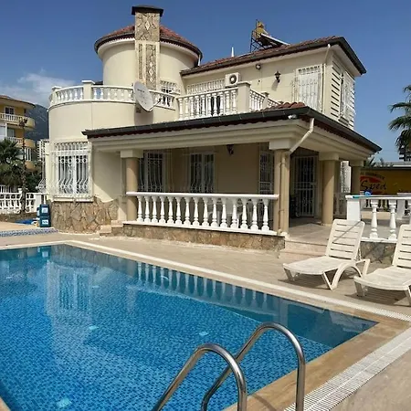 Villa Gold Da Oezel Havuzlu Muhtesem Alanya